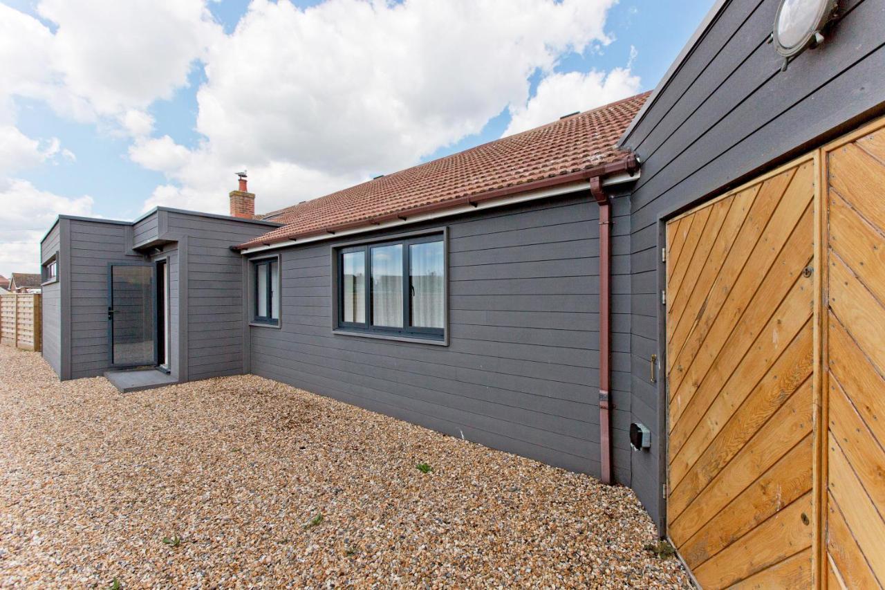 Big Sky Villa Camber Exterior photo